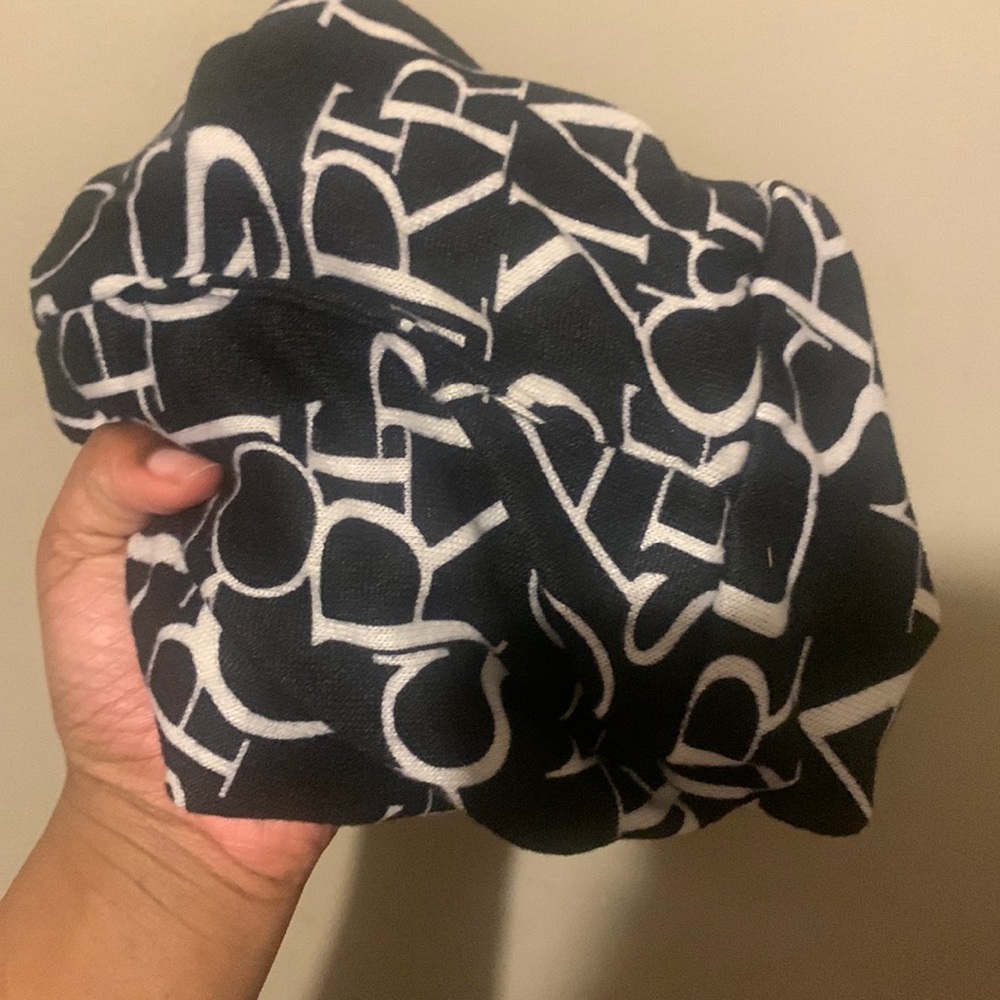 This a beanie I got from shein. Never worn